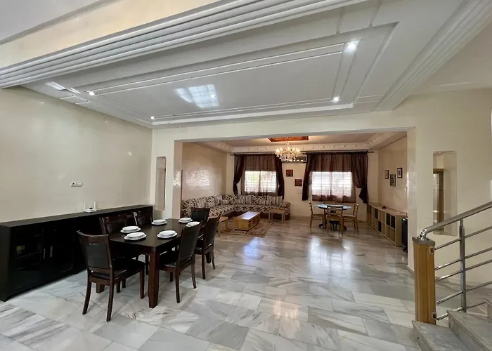 Villa Fez Prestige With Jacuzzi, Chic & Peaceful